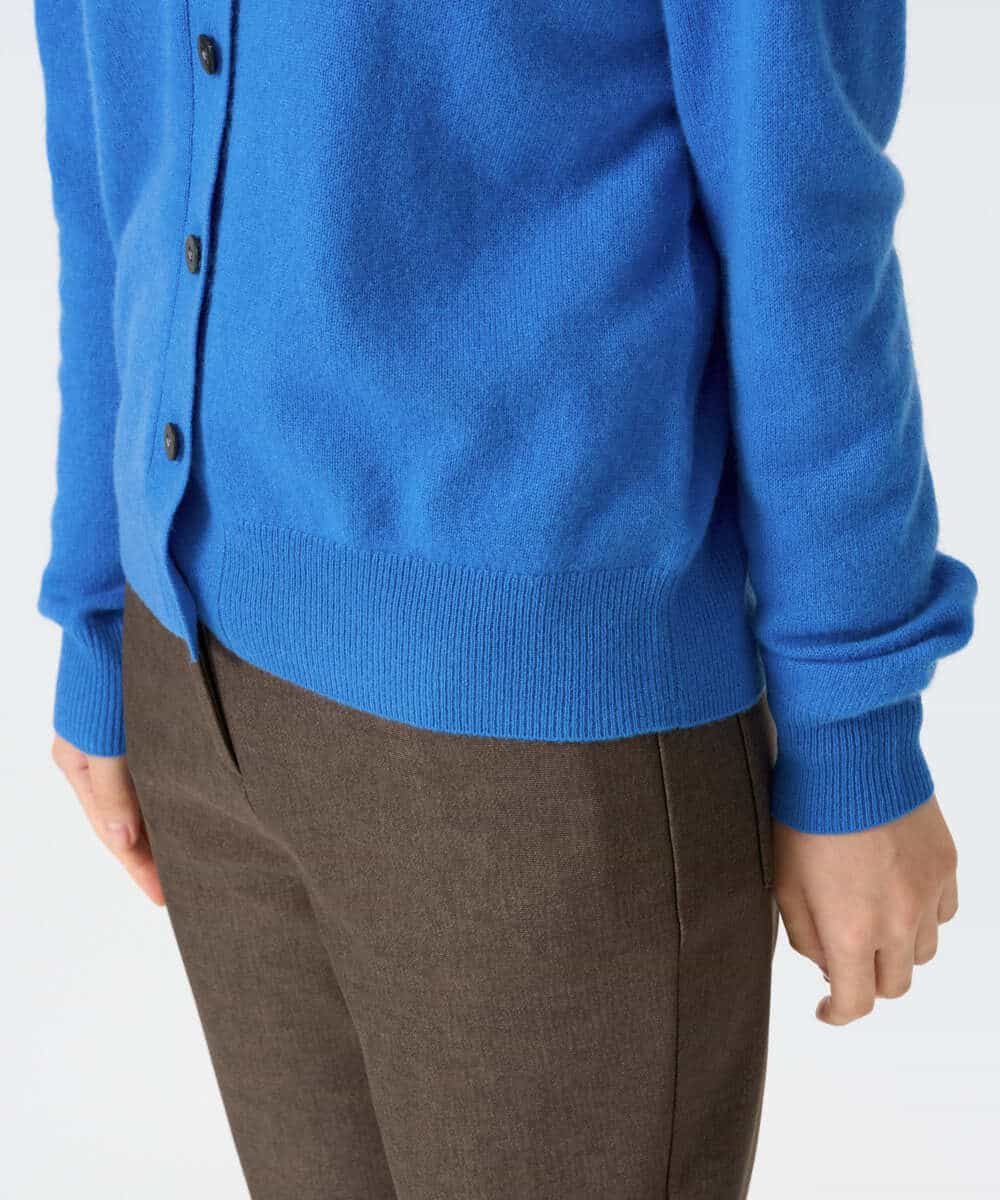 NHSAI87390 GIANNI LO GIUDICE(小さいサイズ)(メゾン ドゥ サンク) カシミヤクルーネックカーディガン ブルー