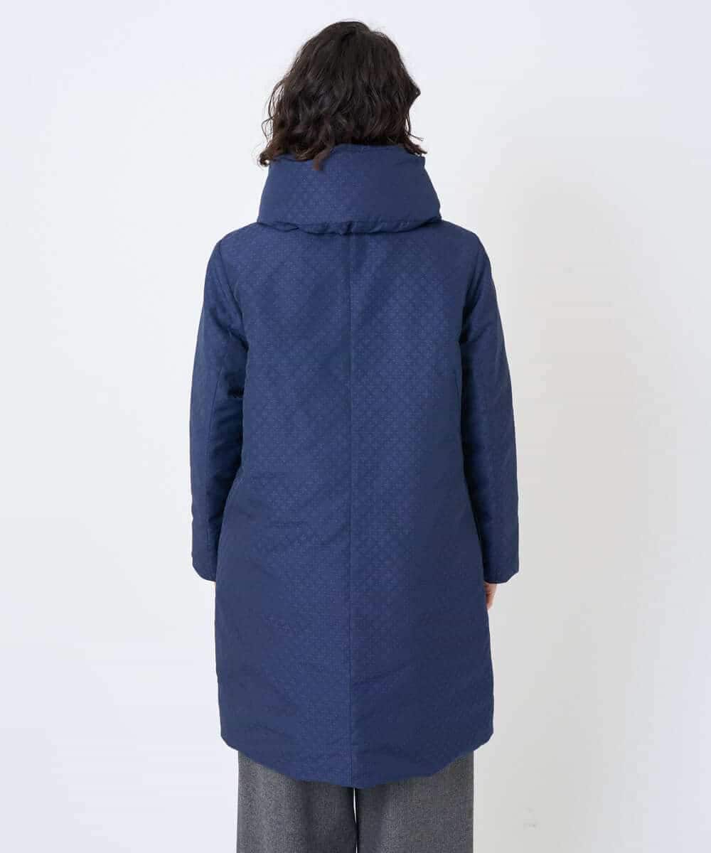 NHUAE30720 GIANNI LO GIUDICE(小さいサイズ)(メゾン ドゥ サンク) シャドードットジャガードダウンコート ネイビー