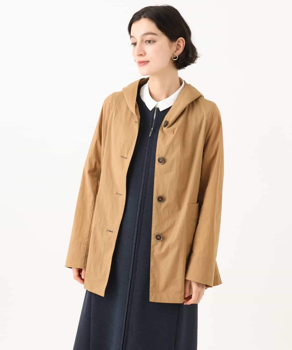 NHUAI80390 GIANNI LO GIUDICE(小さいサイズ)(メゾン ドゥ サンク) ナイロンストレッチ フーデッドコート ベージュ