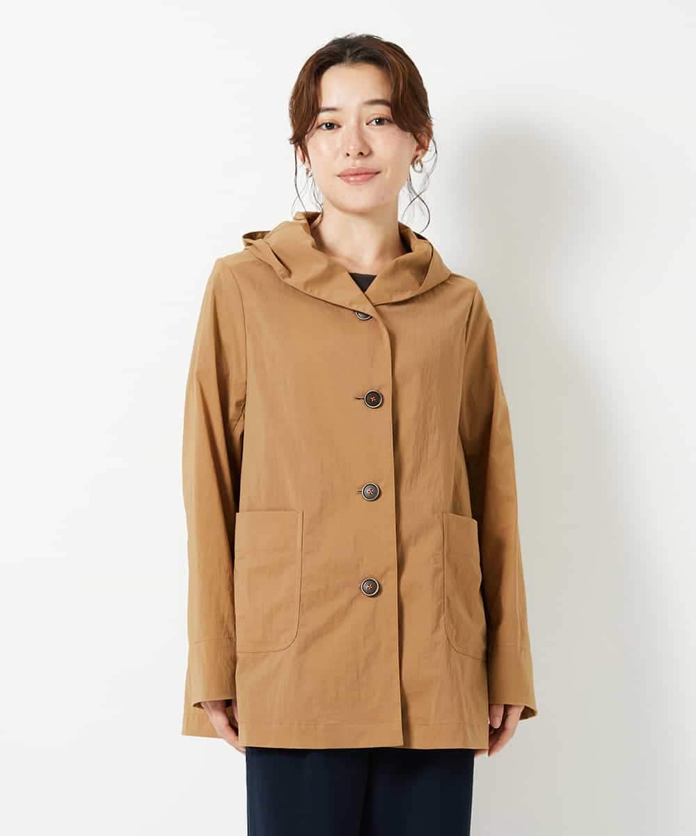 NHUAI80390 GIANNI LO GIUDICE(小さいサイズ)(メゾン ドゥ サンク) ナイロンストレッチ フーデッドコート ベージュ
