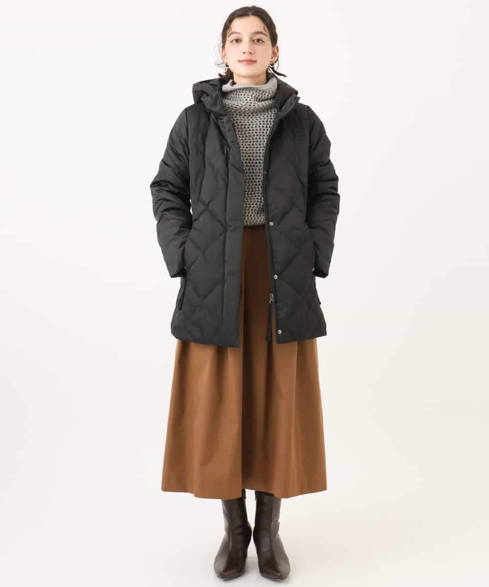 NHUAI86590 GIANNI LO GIUDICE(小さいサイズ)(メゾン ドゥ サンク) サテンリッチタフタダウンコート アイボリー