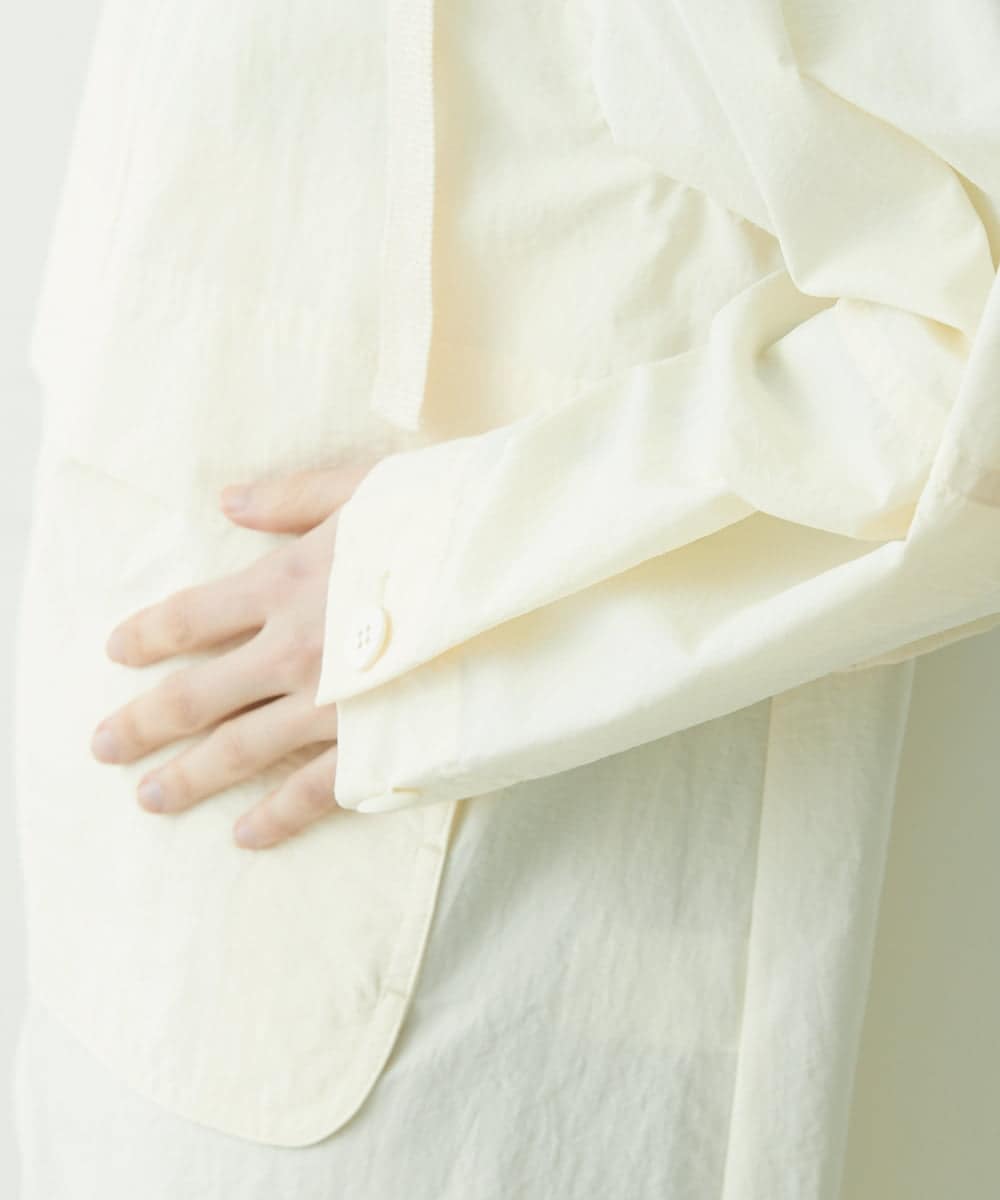 NHUET05390 GIANNI LO GIUDICE(小さいサイズ)(メゾン ドゥ サンク) ハイストレッチナイロンコート アイボリー