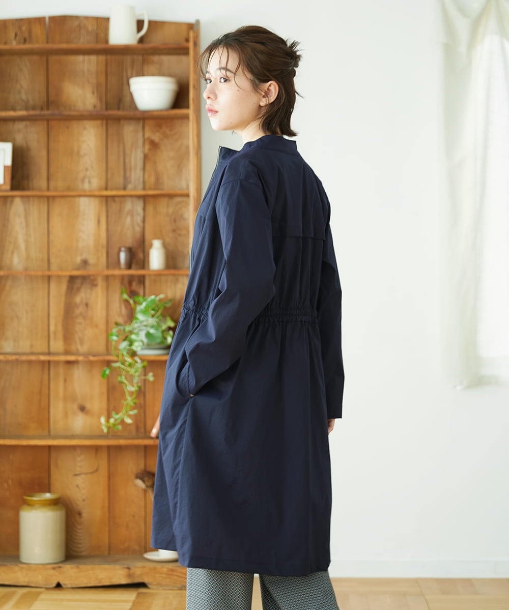 NHUGF37450 GIANNI LO GIUDICE(小さいサイズ)(メゾン ドゥ サンク) ナイロンストレッチタフタコート グリーン