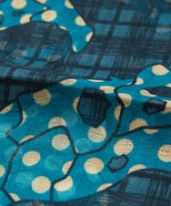 NK3AE11150 GIANNI LO GIUDICE(ジャンニ ロ ジュディチェ) [洗える]モダールカシミヤイタリアプリントストール ブルー