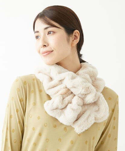 NK3AV10080 GIANNI LO GIUDICE ファーファーティペット