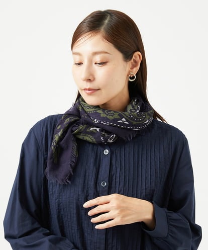 NK3JB06160 GIANNI LO GIUDICE [洗える]スクエアサラサストール