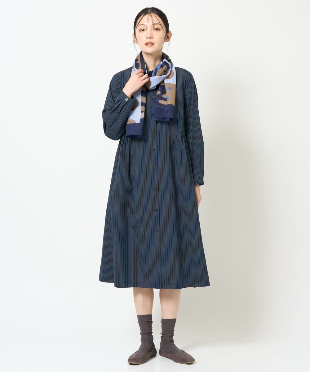NK3JD06080 GIANNI LO GIUDICE(ジャンニ ロ ジュディチェ) ドットフラワーストール ネイビー