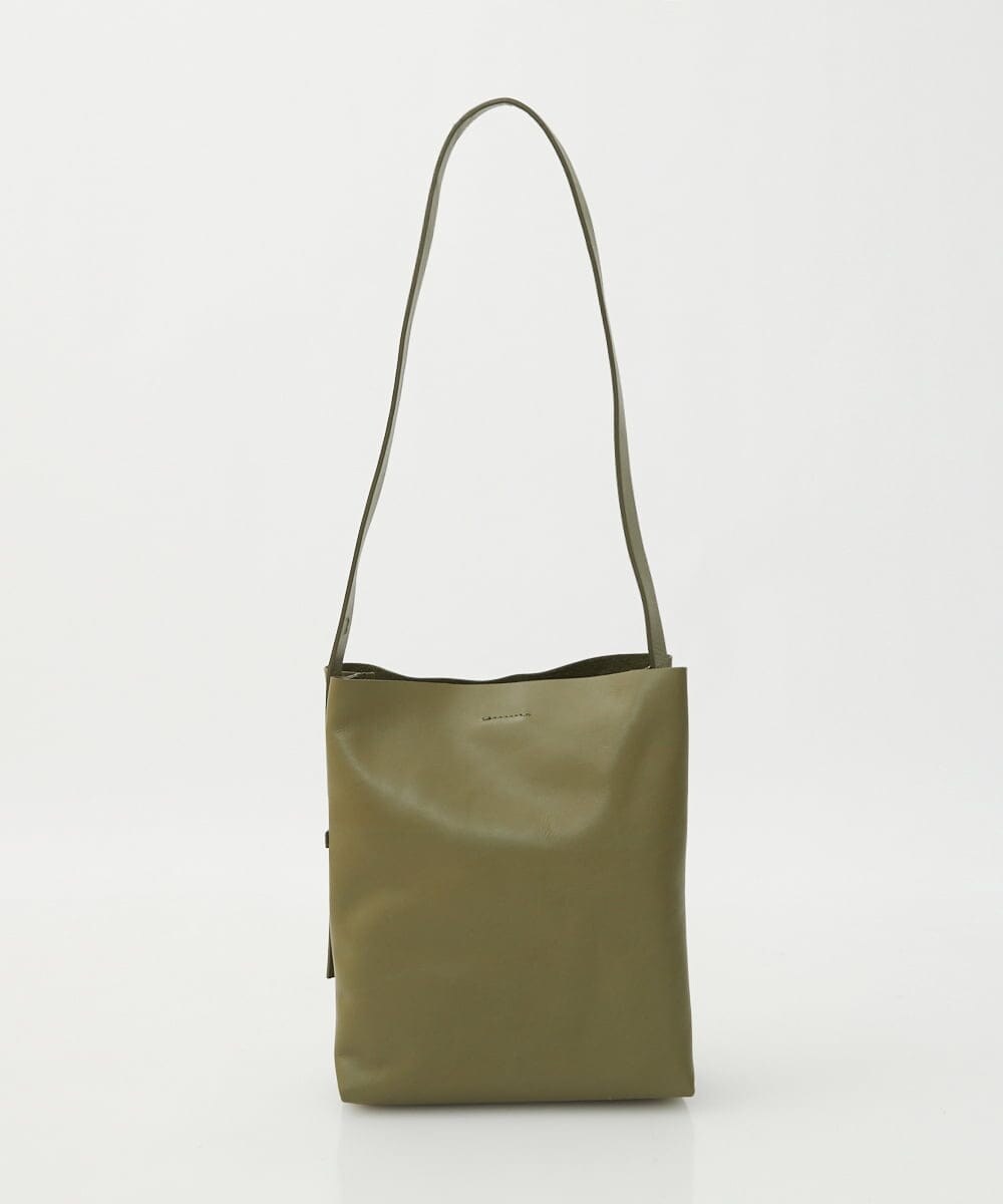 NK5AV01190 GIANNI LO GIUDICE(ジャンニ ロ ジュディチェ) カウバケットバッグ カーキ