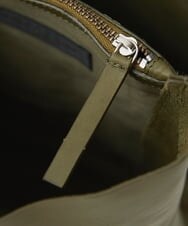 NK5AV01190 GIANNI LO GIUDICE(ジャンニ ロ ジュディチェ) カウバケットバッグ カーキ