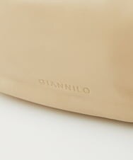 NK5AV02150 GIANNI LO GIUDICE(ジャンニ ロ ジュディチェ) シープハンドルバッグ ベージュ