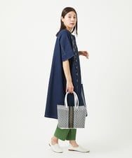NK5GA41100 GIANNI LO GIUDICE(ジャンニ ロ ジュディチェ) スクエアメルカドバッグ ブラック