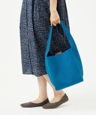 NK5JC04080 GIANNI LO GIUDICE(ジャンニ ロ ジュディチェ) ニットプレーティングバッグ ブルー