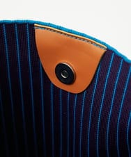 NK5JC04080 GIANNI LO GIUDICE(ジャンニ ロ ジュディチェ) ニットプレーティングバッグ ブルー