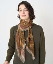 NR3AE12160 GIANNI LO GIUDICE(小さいサイズ)(メゾン ドゥ サンク) エスニックスクエアストール ベージュ