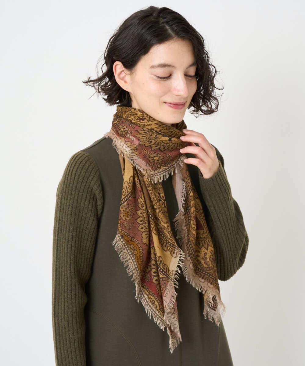 NR3AE12160 GIANNI LO GIUDICE(小さいサイズ)(メゾン ドゥ サンク) エスニックスクエアストール ベージュ