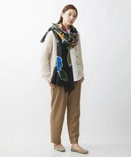 NR3AW01160 GIANNI LO GIUDICE(小さいサイズ)(メゾン ドゥ サンク) フラワー柄大判ストール ダークグレー系