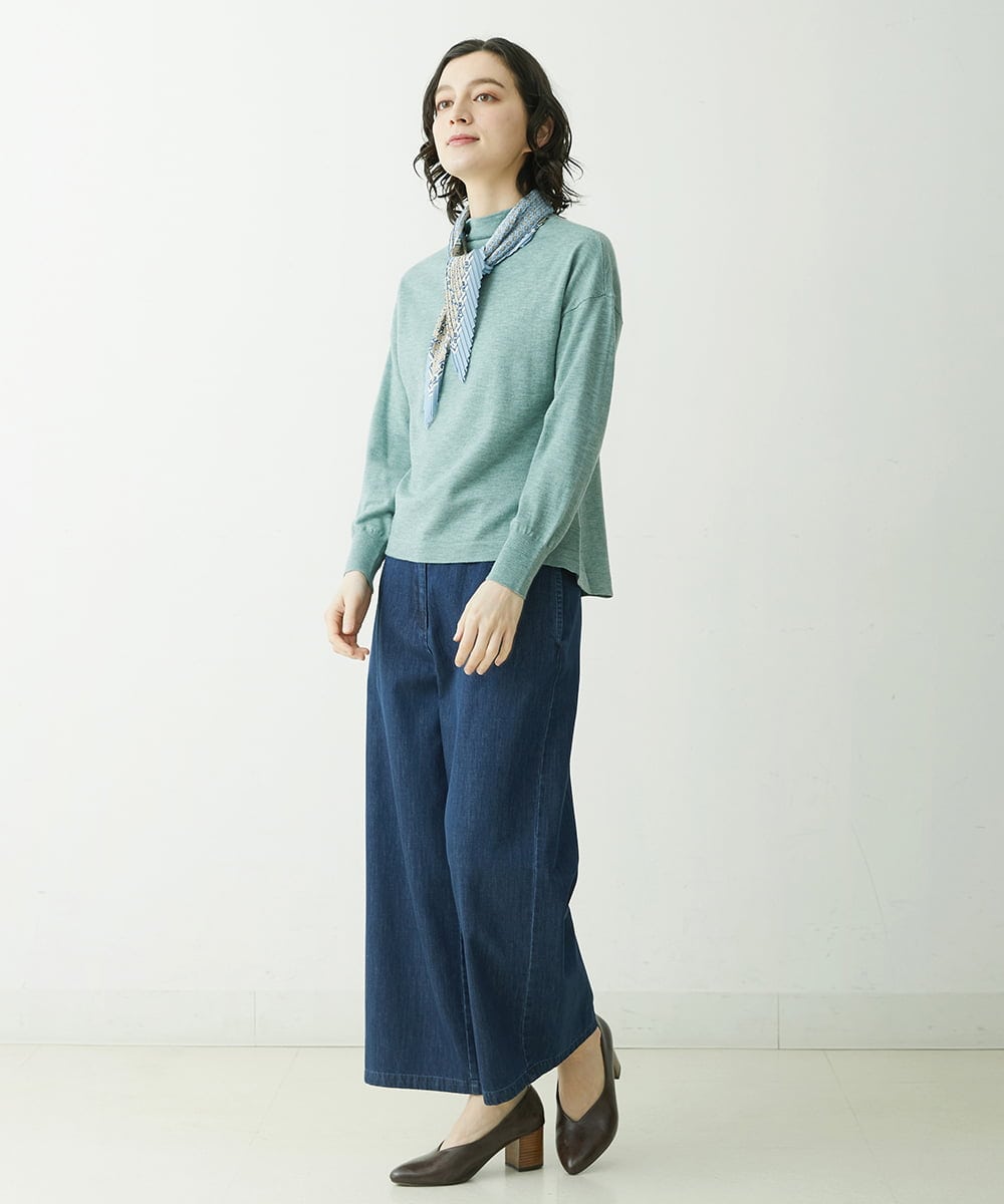 NR3EU80080 GIANNI LO GIUDICE(小さいサイズ)(メゾン ドゥ サンク) コモンプリントプリーツスカーフ ライトブルー系