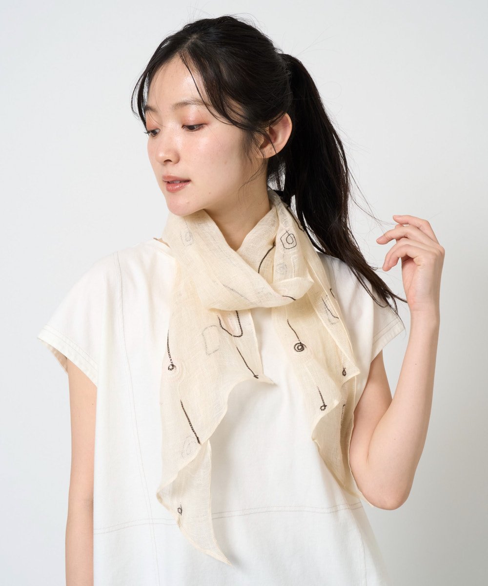 NR3GE46080 GIANNI LO GIUDICE(小さいサイズ)(メゾン ドゥ サンク) ドットエンブロイダリーストール アイボリー