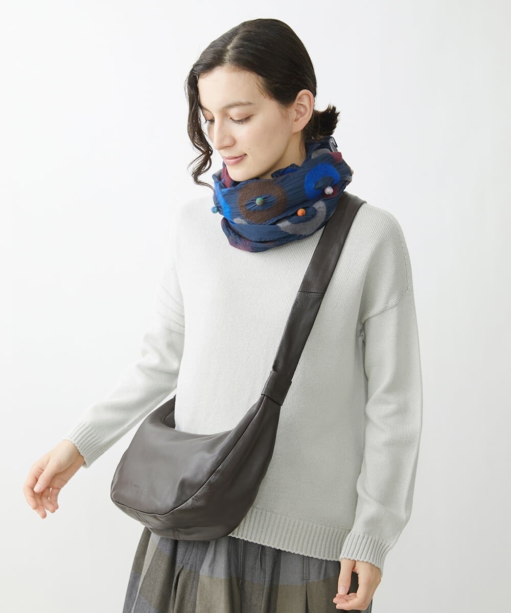 NR5AV02150 GIANNI LO GIUDICE(小さいサイズ)(メゾン ドゥ サンク) シープレザー三日月型ショルダーバッグ ベージュ