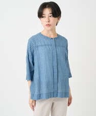 NSBJC94330 Maison de CINQ(メゾン ドゥ サンク) チェック柄バックギャザーデザインシャツ ライトブルー