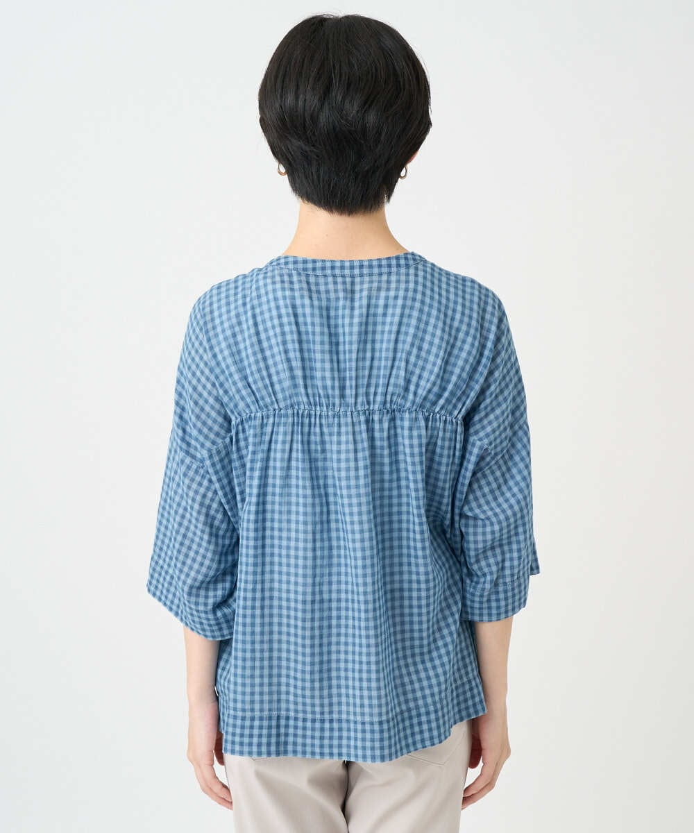 NSBJC94330 Maison de CINQ(メゾン ドゥ サンク) チェック柄バックギャザーデザインシャツ ライトブルー