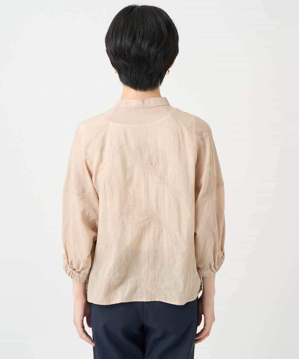 NSBJC96270 Maison de CINQ(メゾン ドゥ サンク) フェザーエンブロイダリーコットンブラウス ベージュ