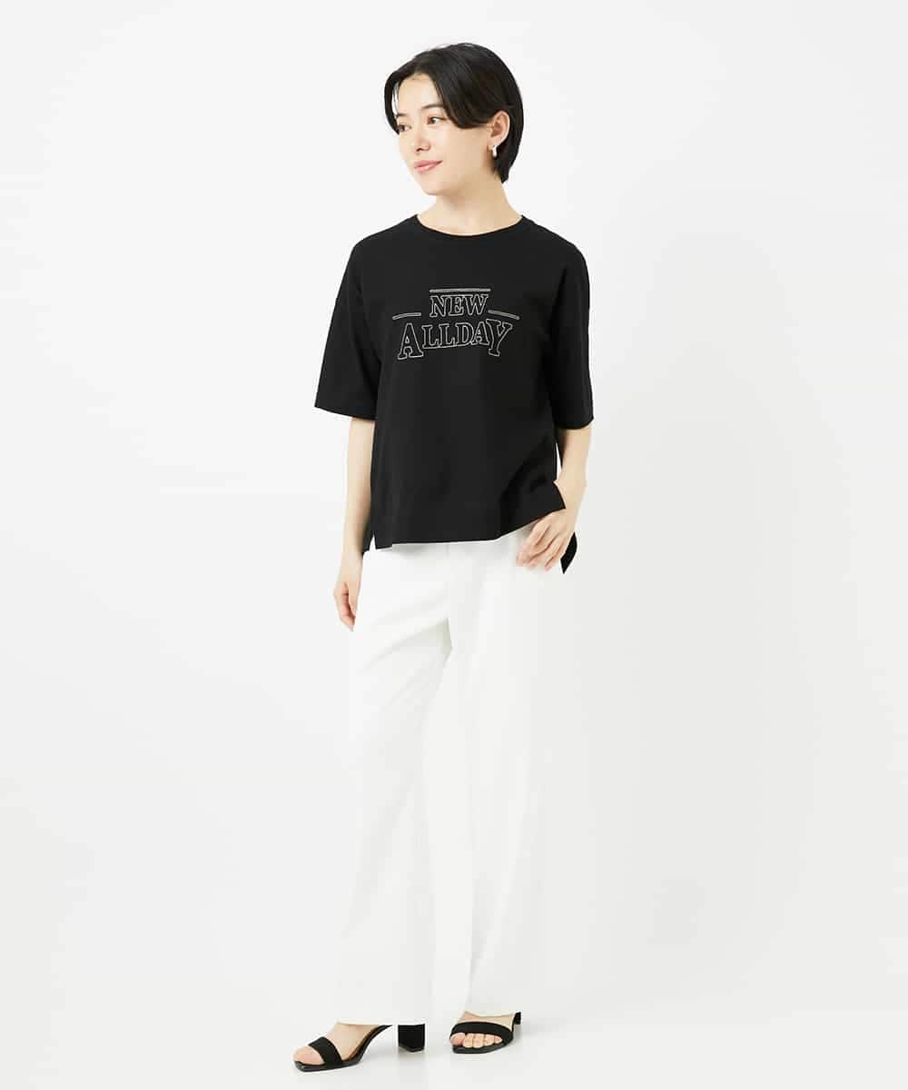 NSKHC90160 Maison de CINQ(メゾン ドゥ サンク) ワイドシルエット刺繡デザインTシャツ ベージュ