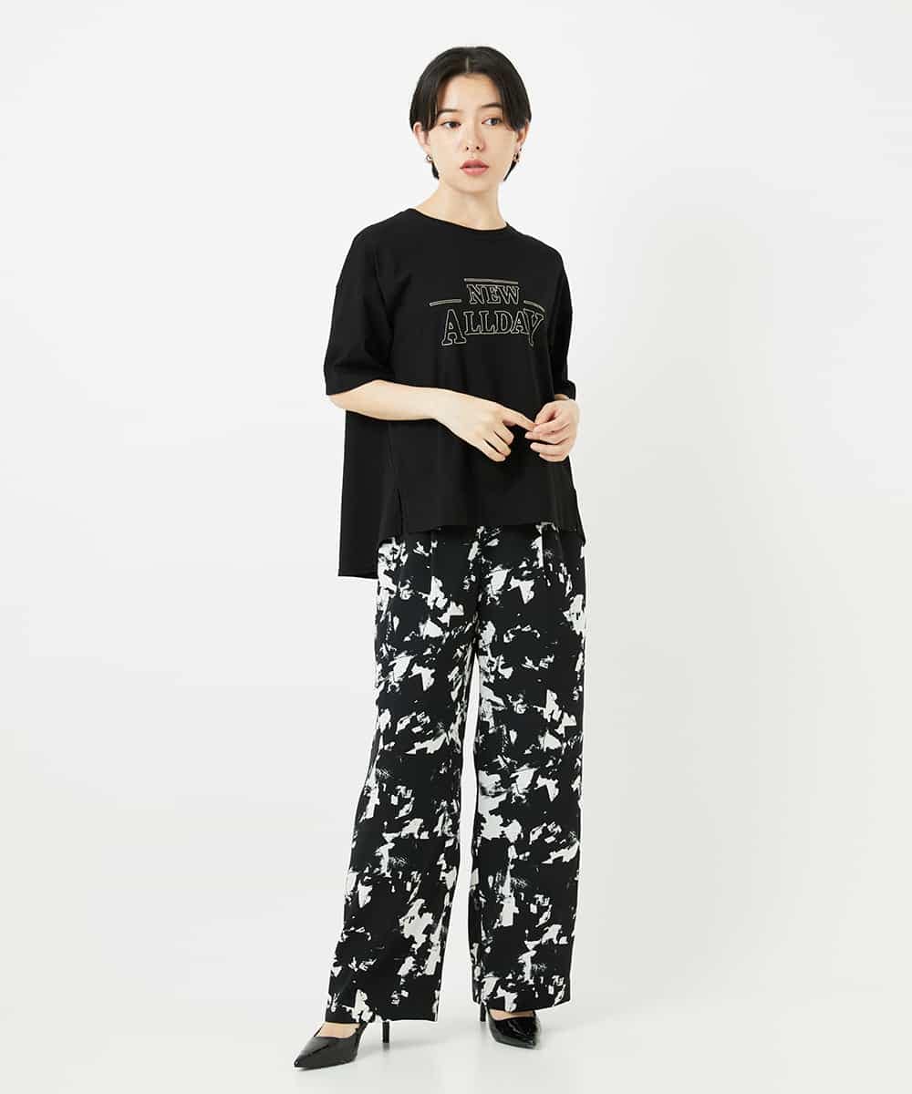 NSKHC90160 Maison de CINQ(メゾン ドゥ サンク) ワイドシルエット刺繡デザインTシャツ ベージュ