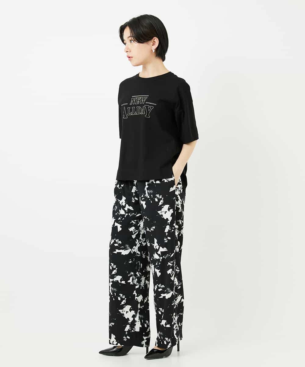 NSKHC90160 Maison de CINQ(メゾン ドゥ サンク) ワイドシルエット刺繡デザインTシャツ ベージュ