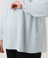 OLBDD09089 eur3(エウルキューブ) 【大きいサイズ/11号サイズあり】パール付きブラウス ライトブルー(50)