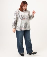 OLBDD10089 eur3(エウルキューブ) 【WEB先行販売】【大きいサイズ】アブストラクトプリントブラウス ライトグレー(91)