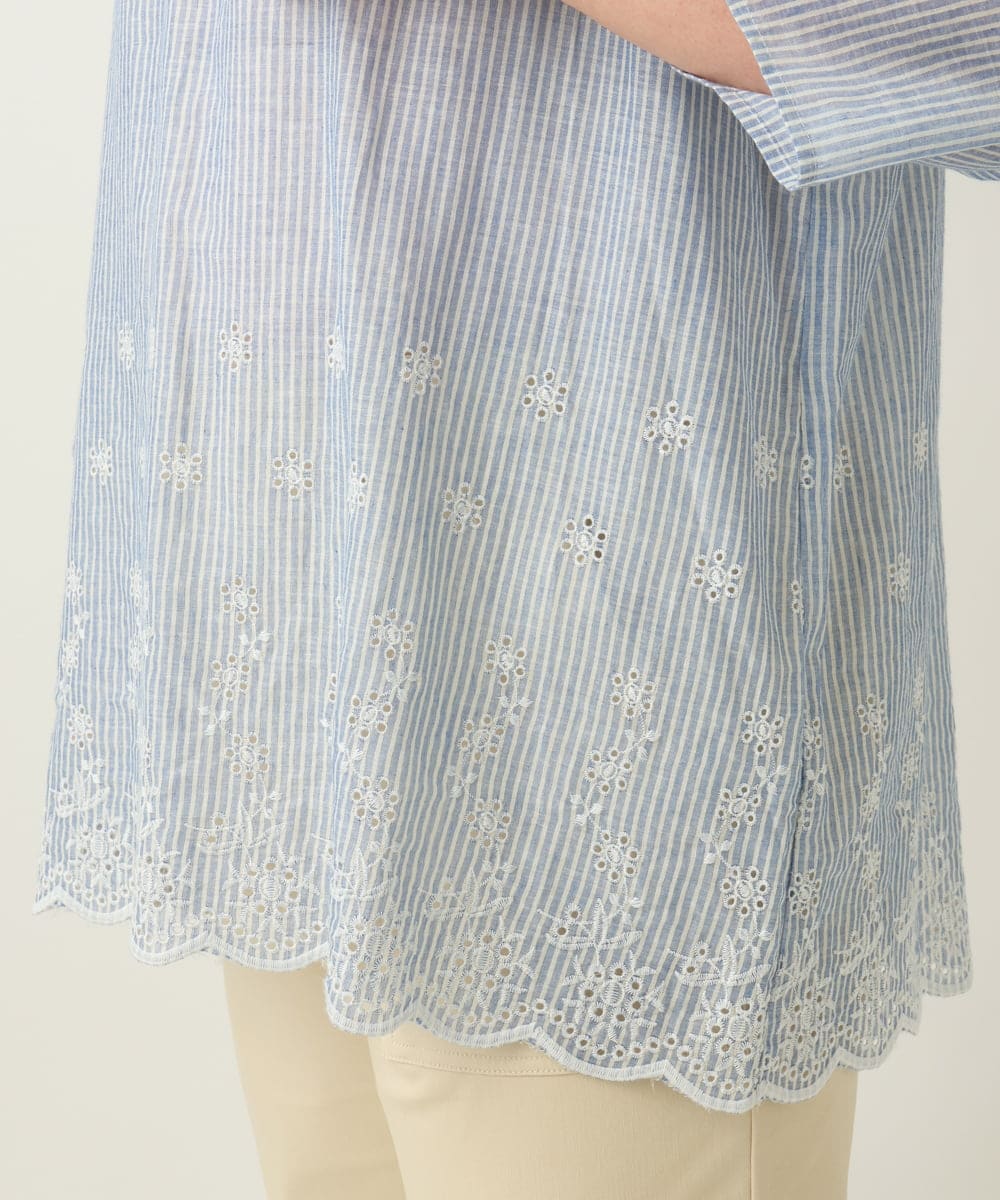 OLBEA16119 eur3(エウルキューブ) 【大きいサイズ】シャーリング刺繍ブラウス ライトブルー(50)