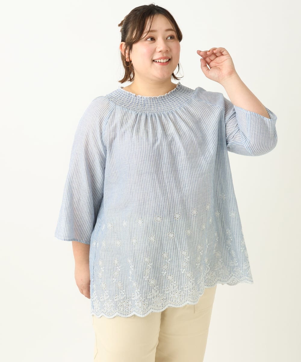 OLBEA16119 eur3(エウルキューブ) 【大きいサイズ】シャーリング刺繍ブラウス ライトブルー(50)