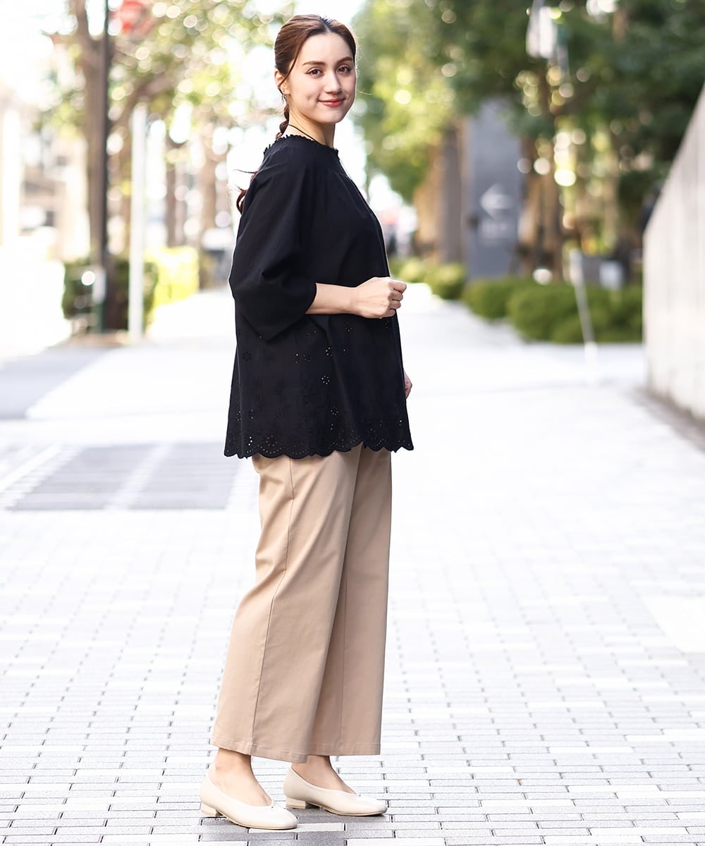 OLBEA16119 eur3(エウルキューブ) 【大きいサイズ】シャーリング刺繍ブラウス ブラック(94)