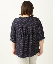 OLBEA18089 eur3(エウルキューブ) 【大きいサイズ】プロバンスプリントブラウス ネイビー(57)