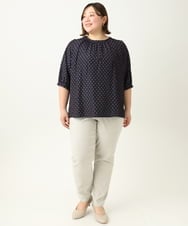 OLBEA18089 eur3(エウルキューブ) 【大きいサイズ】プロバンスプリントブラウス ネイビー(57)