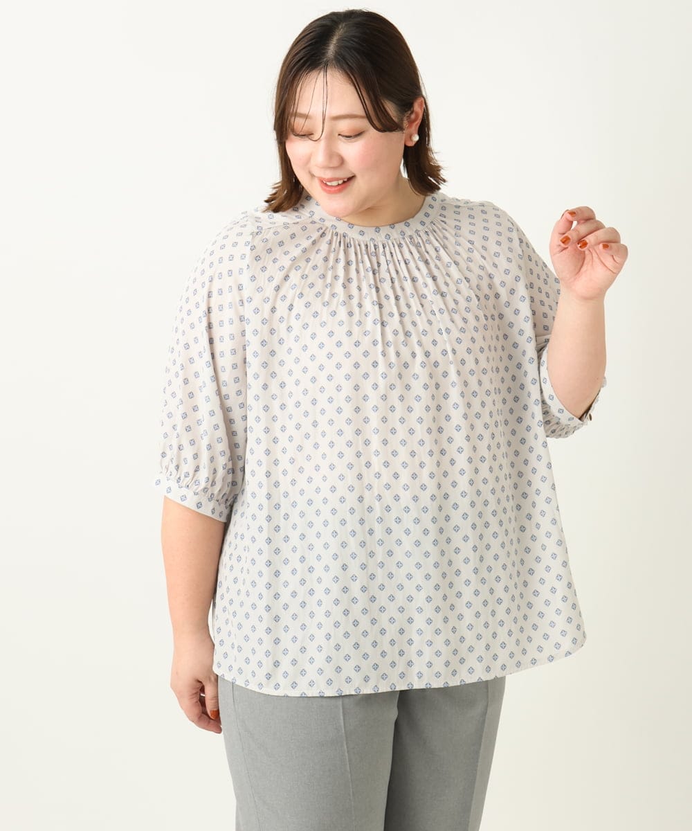 OLBEA18089 eur3(エウルキューブ) 【大きいサイズ】プロバンスプリントブラウス ホワイト(90)