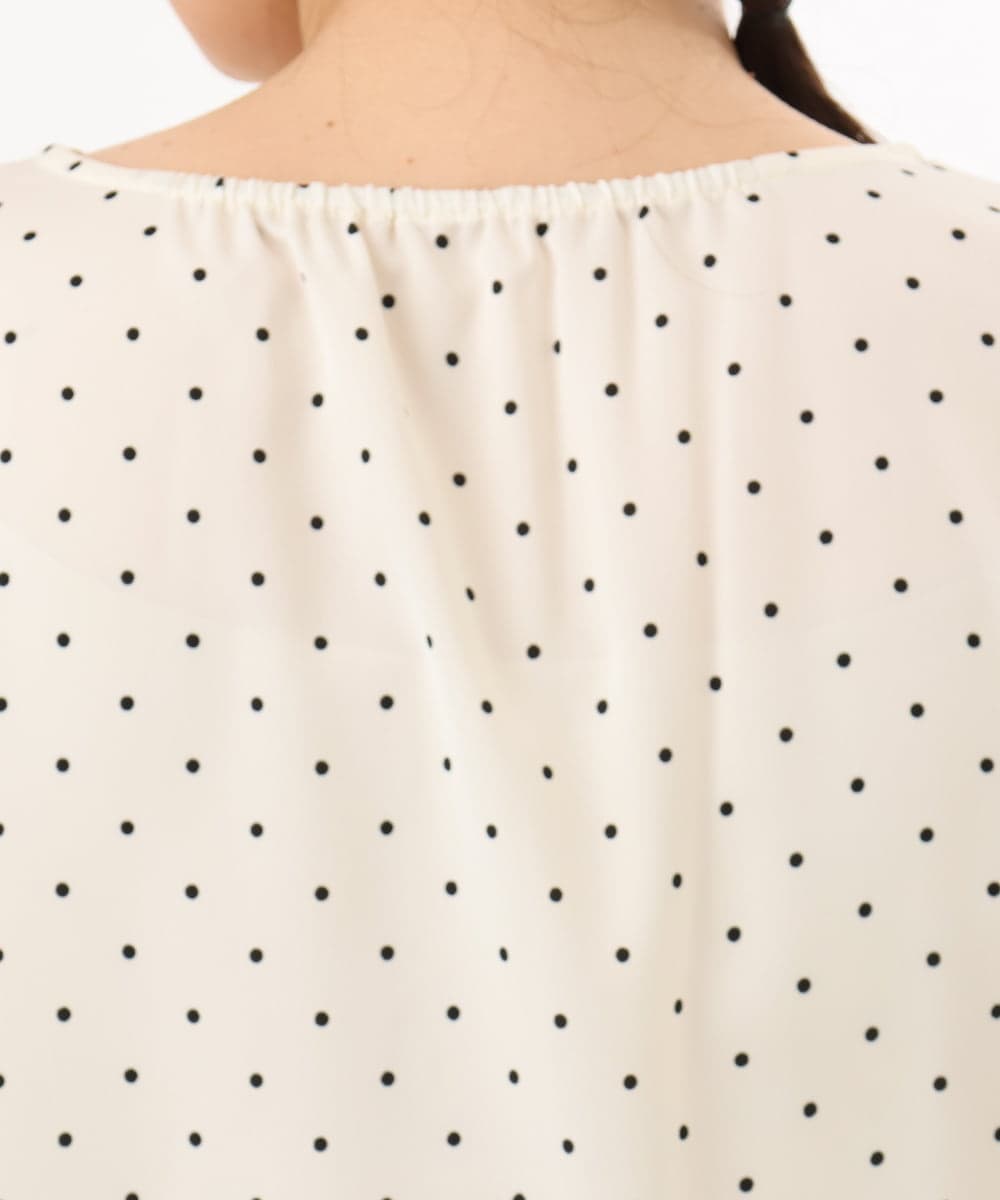 OLBED18099 eur3(エウルキューブ) 【大きいサイズ】ドットプリントフレアブラウス アイボリー
