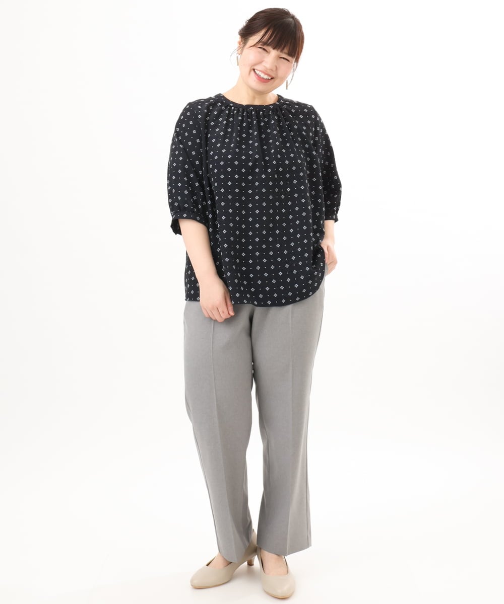 OLBED22089 eur3(エウルキューブ) 【大きいサイズ】フラワープロバンスプリントブラウス ネイビー