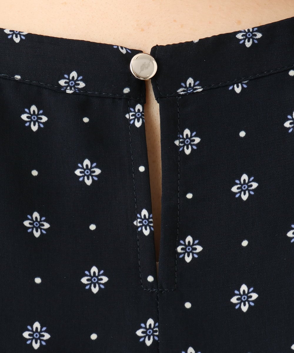 OLBED22089 eur3(エウルキューブ) 【大きいサイズ】フラワープロバンスプリントブラウス ネイビー