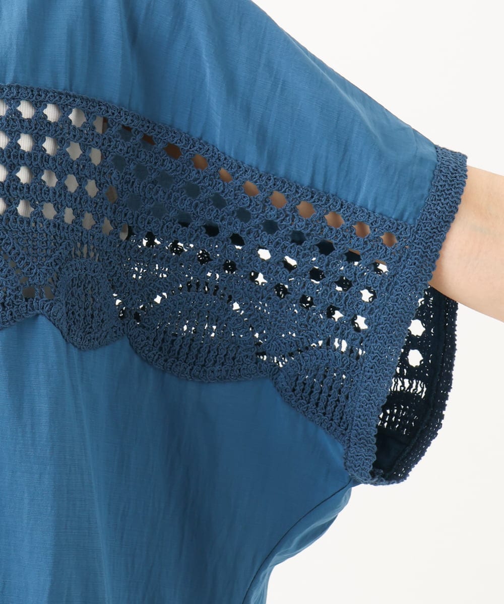 OLBED29119 eur3(エウルキューブ) 【大きいサイズ】かぎ針切り替えブラウス ブルー