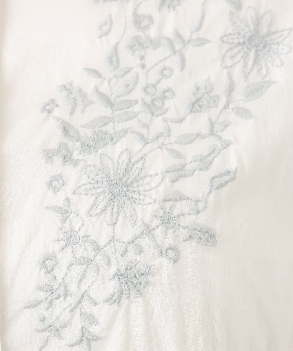 OLBFA06089 eur3(エウルキューブ) 【大きいサイズ】フラワー刺繍ブラウス ホワイト(90)