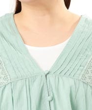 OLBFD03089 eur3(エウルキューブ) 【大きいサイズ】ピンタックコットンブラウス ライトブルー