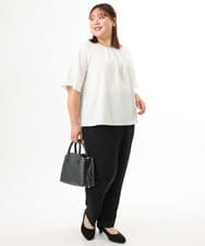 OLBFD23089 eur3(エウルキューブ) 【WEB先行販売】【大きいサイズ/11号サイズあり】フレアハーフスリーブブラウス ホワイト(無地）