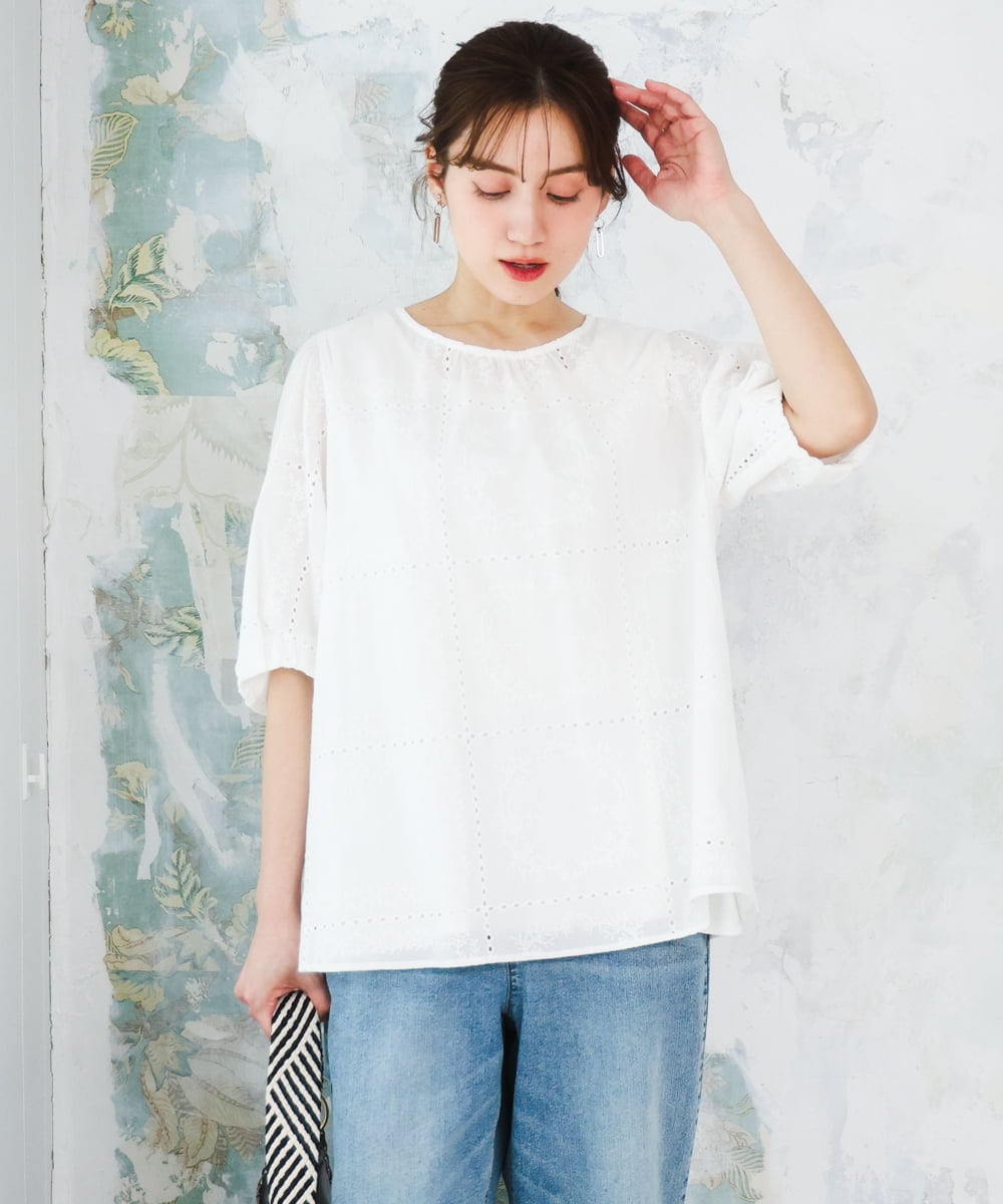 OLBFD24099 eur3(エウルキューブ) 【WEB先行販売】【大きいサイズ】エンブロイダリーブラウス ホワイト