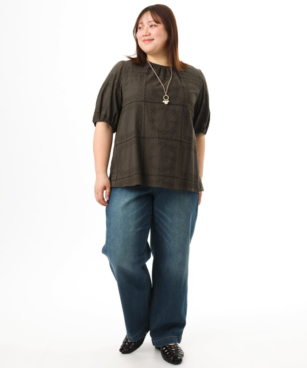 OLBFD24099 eur3(エウルキューブ) 【WEB先行販売】【大きいサイズ】エンブロイダリーブラウス ダークグレー