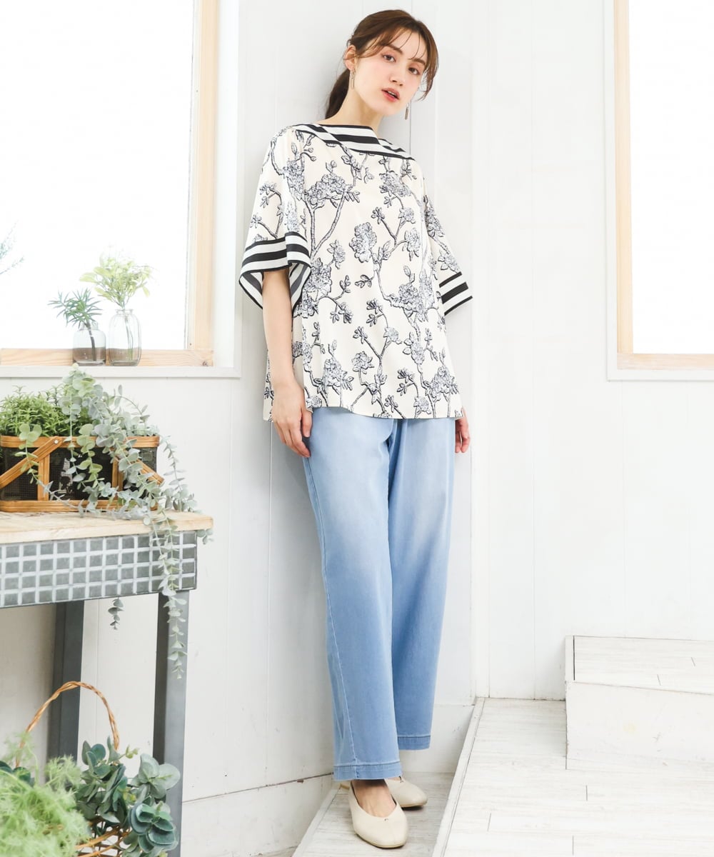 OLBFD27089 eur3(エウルキューブ) 【WEB先行販売】【大きいサイズ】スカーフプリントブラウス アイボリー