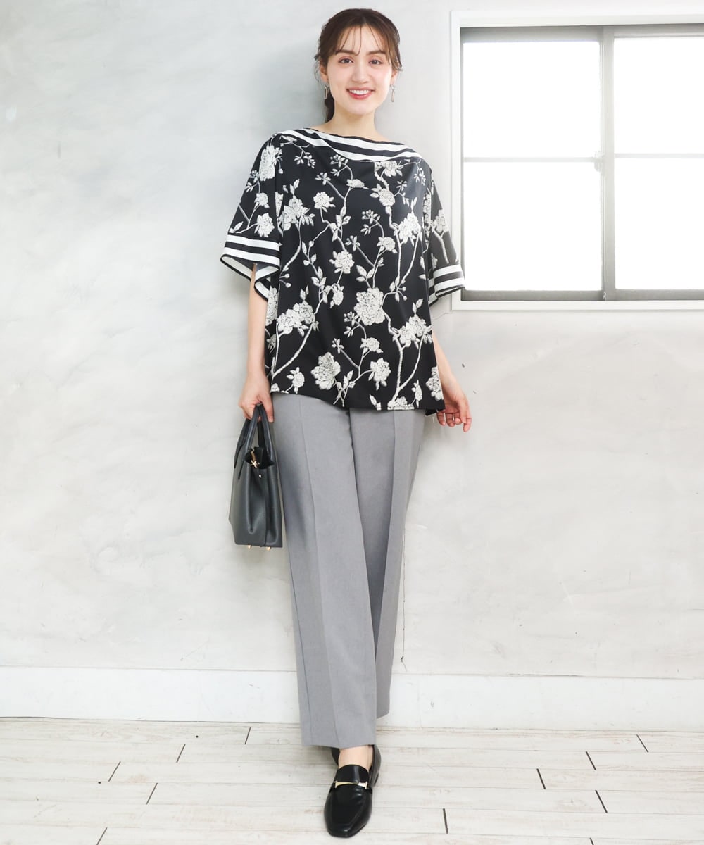 OLBFD27089 eur3(エウルキューブ) 【WEB先行販売】【大きいサイズ】スカーフプリントブラウス ブラック