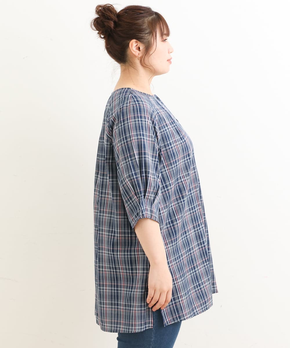 OLBFS11080 eur3(エウルキューブ) 【大きいサイズ/11号サイズあり】バックタックチェック柄ブラウス ネイビー(57)