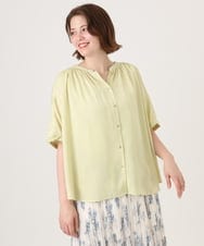 OLBGD02069 eur3(エウルキューブ) 【大きいサイズ/a.v.v×eur3】【接触冷感/UVカット】サテンギャザーブラウス ライトイエロー